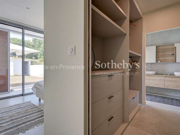 Maison Aix-en-Provence - 6 chambres - 315m²