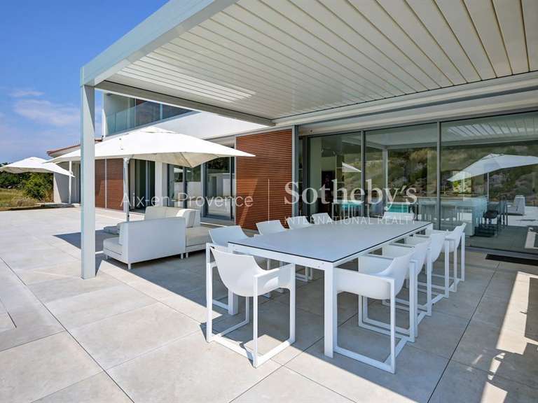 Maison Aix-en-Provence - 6 chambres - 315m²