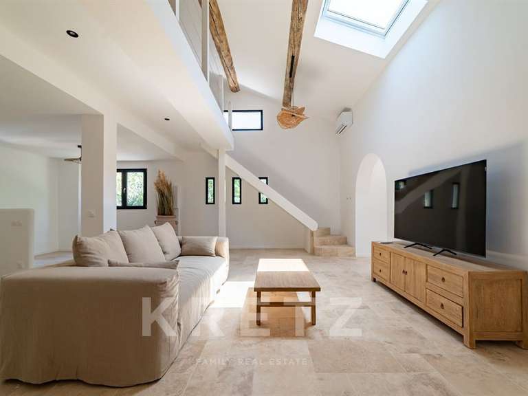 Maison Aix-en-Provence - 5 chambres - 220m²