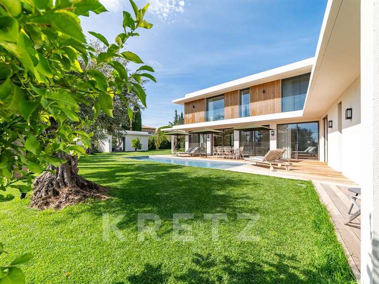 Maison Aix-en-Provence - 5 chambres - 240m²