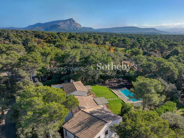 Maison Aix-en-Provence - 5 chambres - 342m²