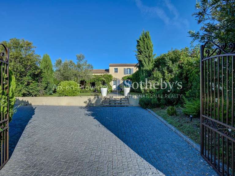 House Aix-en-Provence - 3 bedrooms - 135m²
