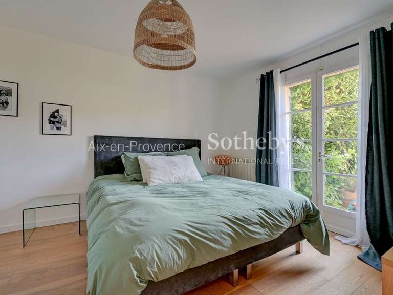 Maison Aix-en-Provence - 3 chambres - 135m²