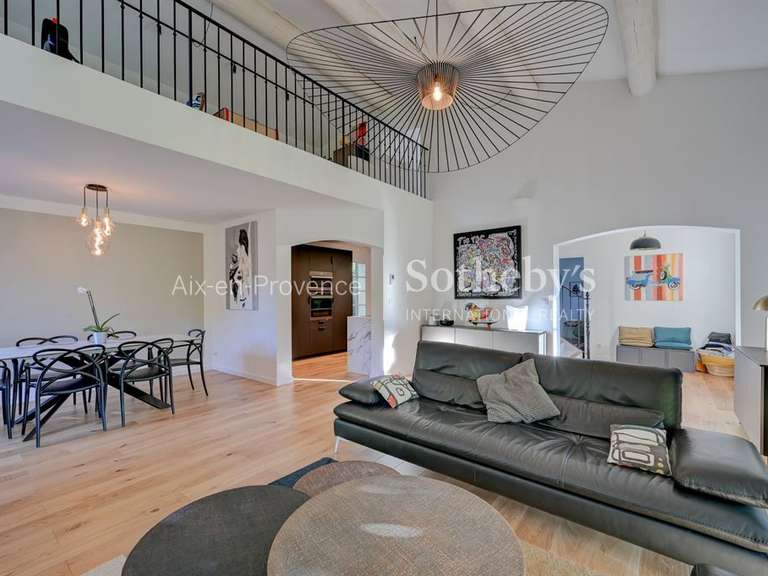 Maison Aix-en-Provence - 3 chambres - 135m²