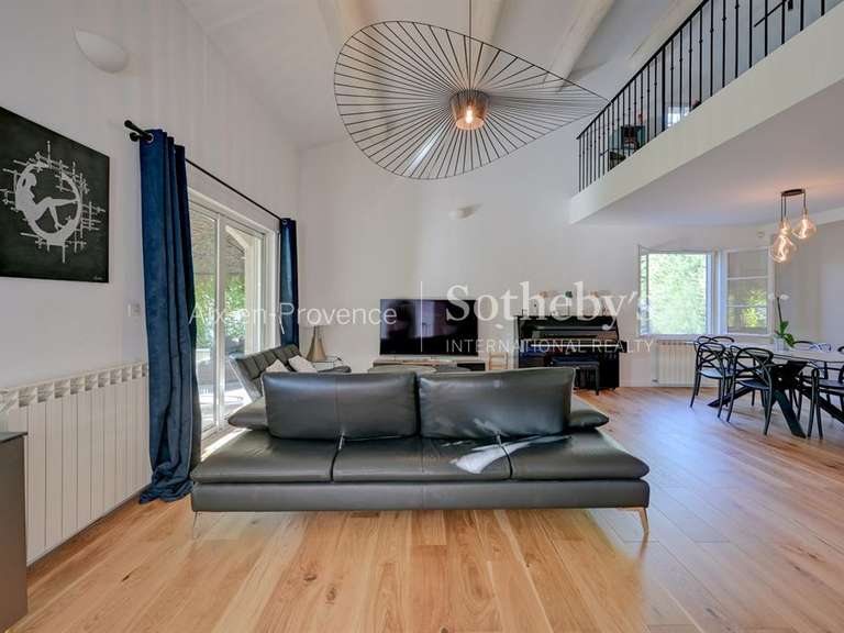 Maison Aix-en-Provence - 3 chambres - 135m²