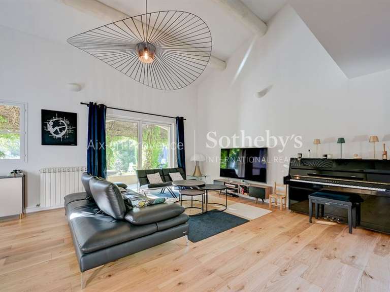 Maison Aix-en-Provence - 3 chambres - 135m²