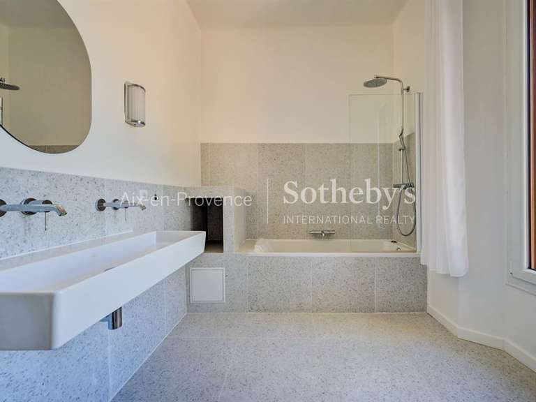 Maison Aix-en-Provence - 7 chambres - 650m²