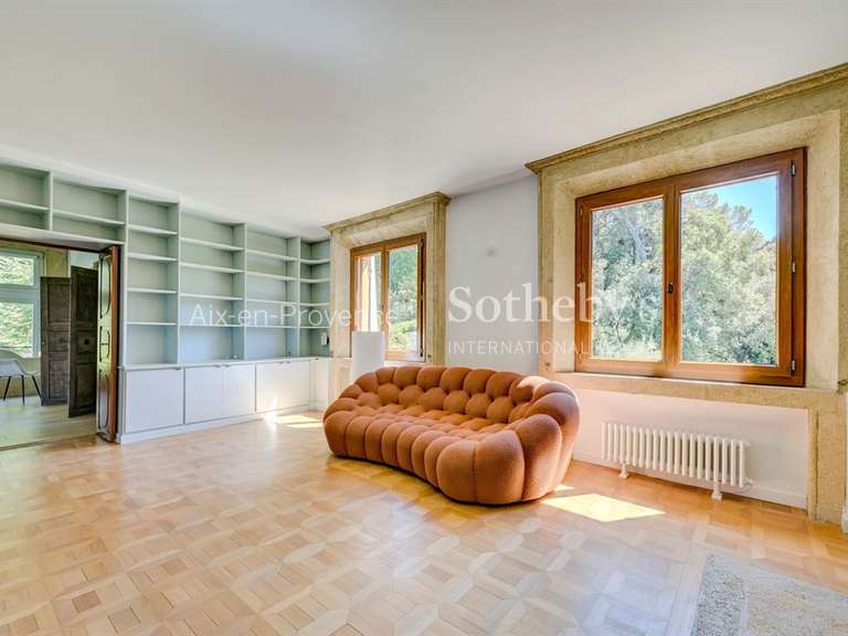 Maison Aix-en-Provence - 7 chambres - 650m²