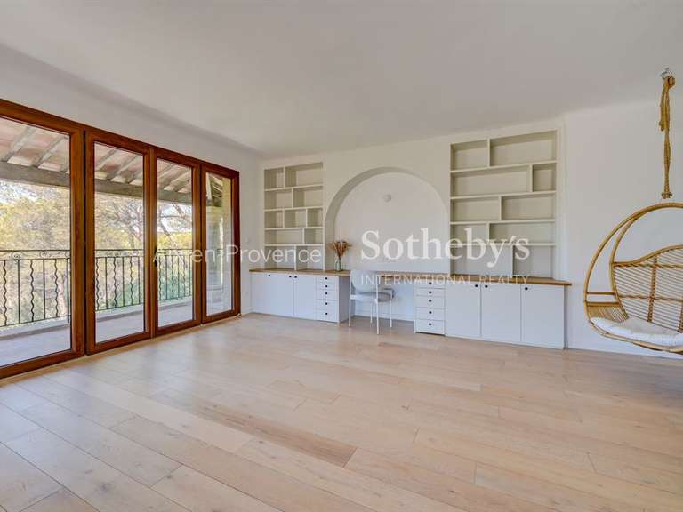 Maison Aix-en-Provence - 7 chambres - 650m²
