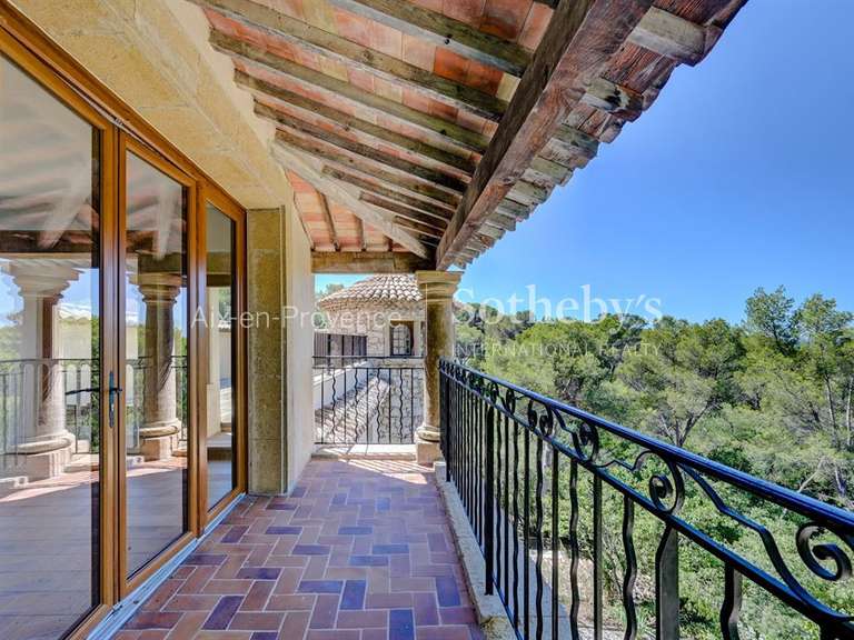 House Aix-en-Provence - 7 bedrooms - 650m²