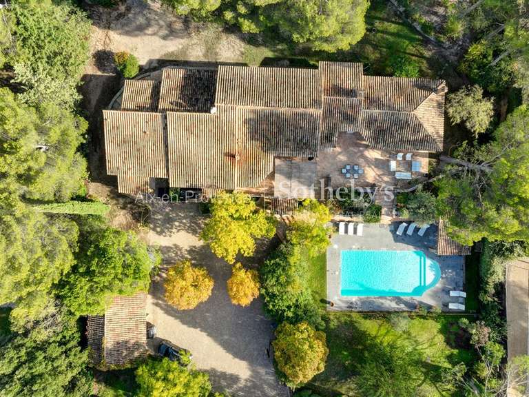 House Aix-en-Provence - 5 bedrooms - 353m²