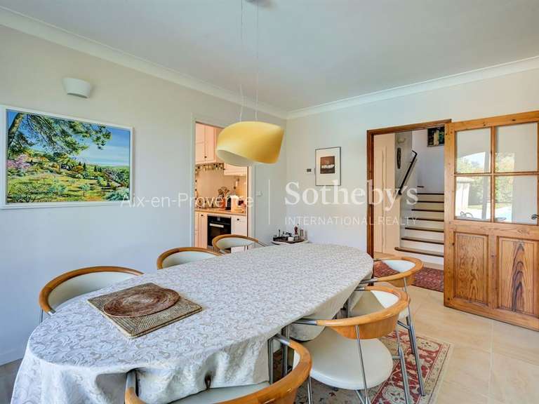 Maison Aix-en-Provence - 4 chambres - 225m²