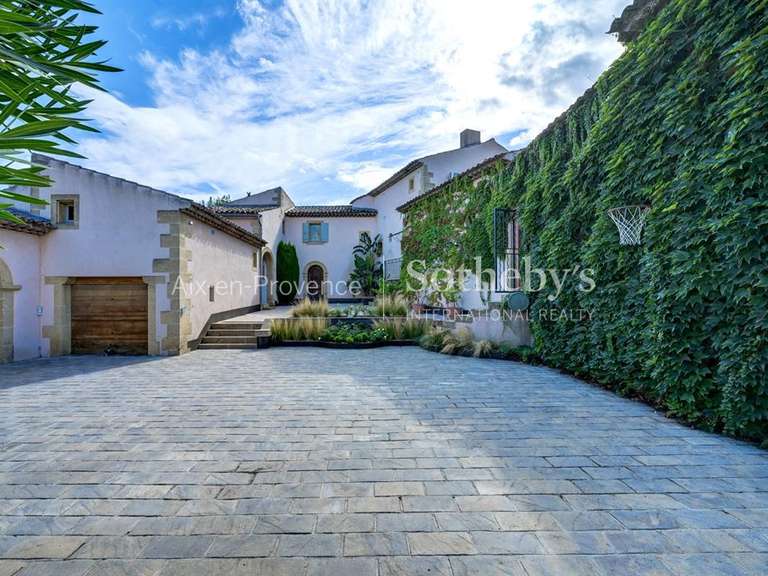 Maison Aix-en-Provence - 6 chambres - 500m²