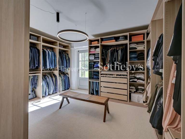 Maison Aix-en-Provence - 6 chambres - 500m²