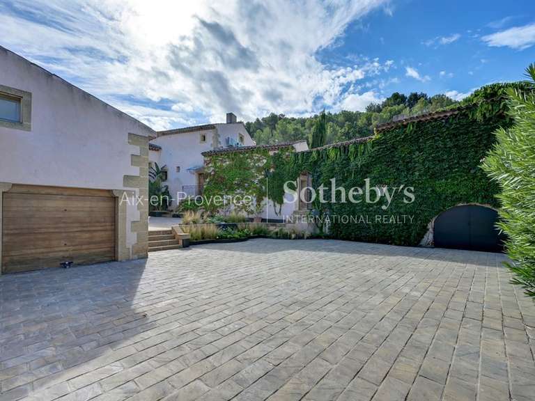 Maison Aix-en-Provence - 6 chambres - 500m²