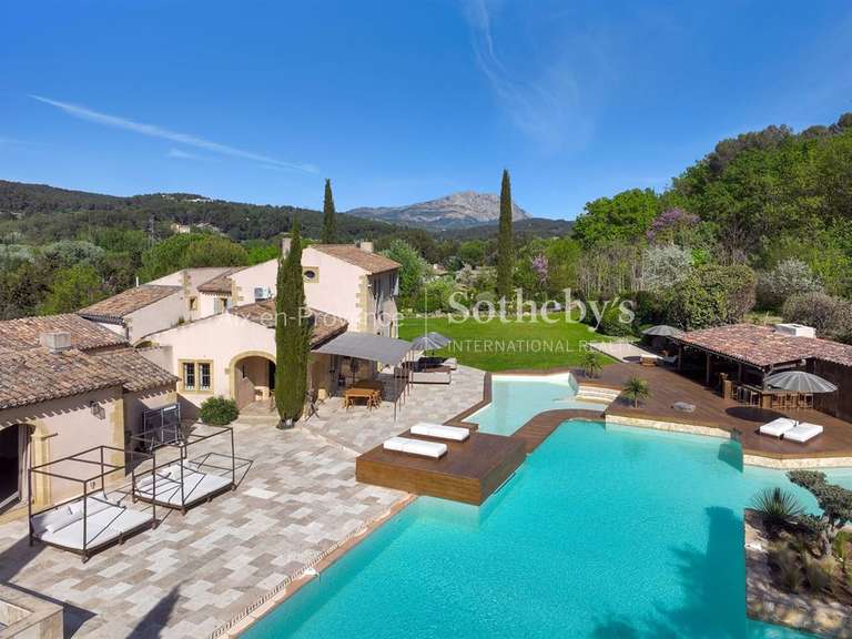 Maison Aix-en-Provence - 6 chambres - 500m²