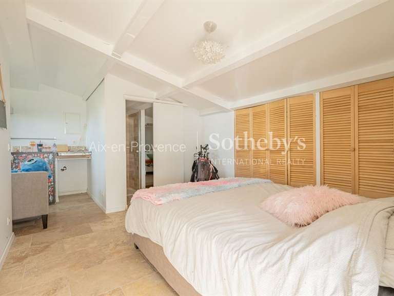 Maison Aix-en-Provence - 4 chambres - 302m²