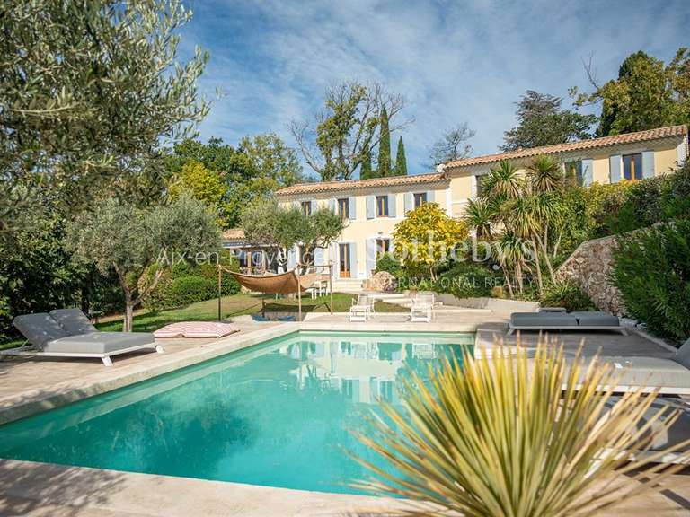 Maison Aix-en-Provence - 4 chambres - 302m²
