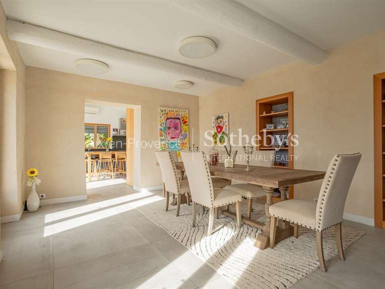 Maison Aix-en-Provence - 4 chambres - 302m²