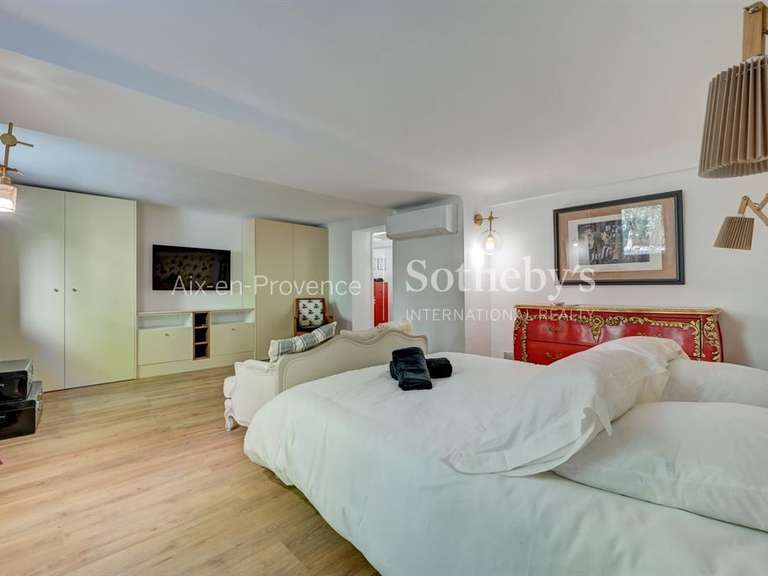 Maison Aix-en-Provence - 3 chambres - 160m²
