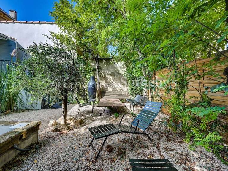 Maison Aix-en-Provence - 3 chambres - 160m²