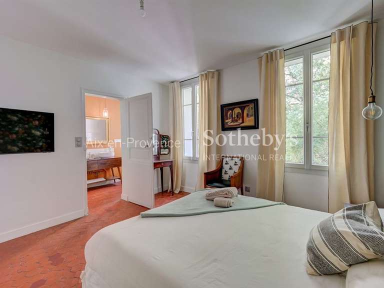 Maison Aix-en-Provence - 3 chambres - 160m²