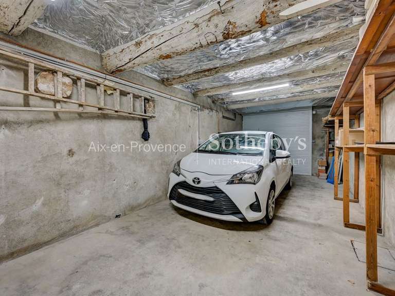Maison Aix-en-Provence - 3 chambres - 160m²