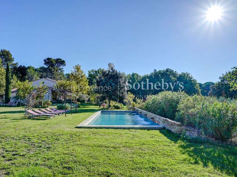 Maison Aix-en-Provence - 6 chambres - 201m²