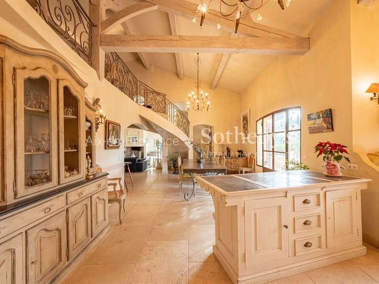 Maison Aix-en-Provence - 6 chambres - 353m²