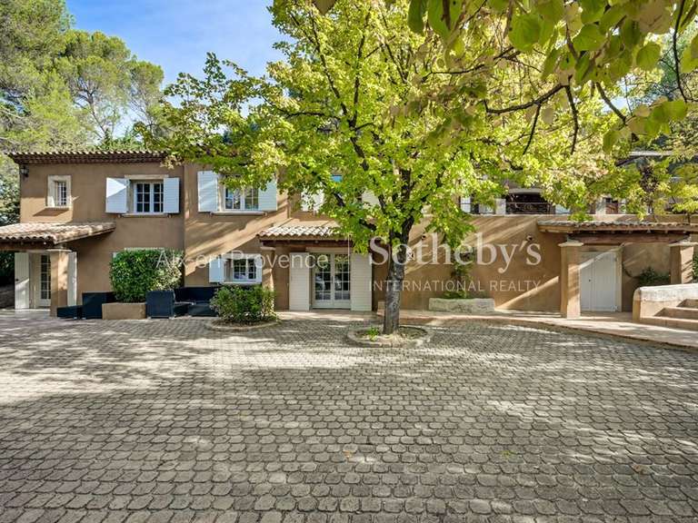 Maison Aix-en-Provence - 6 chambres - 353m²