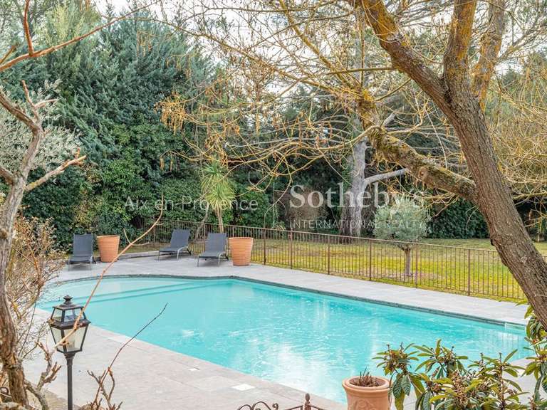 Maison Aix-en-Provence - 6 chambres - 353m²