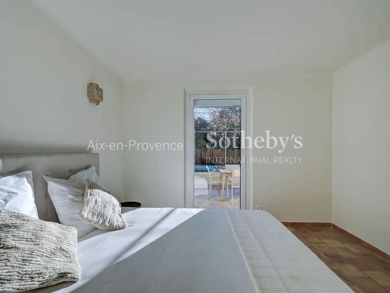 Maison Aix-en-Provence - 4 chambres - 180m²