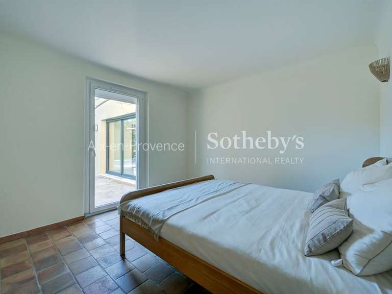 Maison Aix-en-Provence - 4 chambres - 180m²