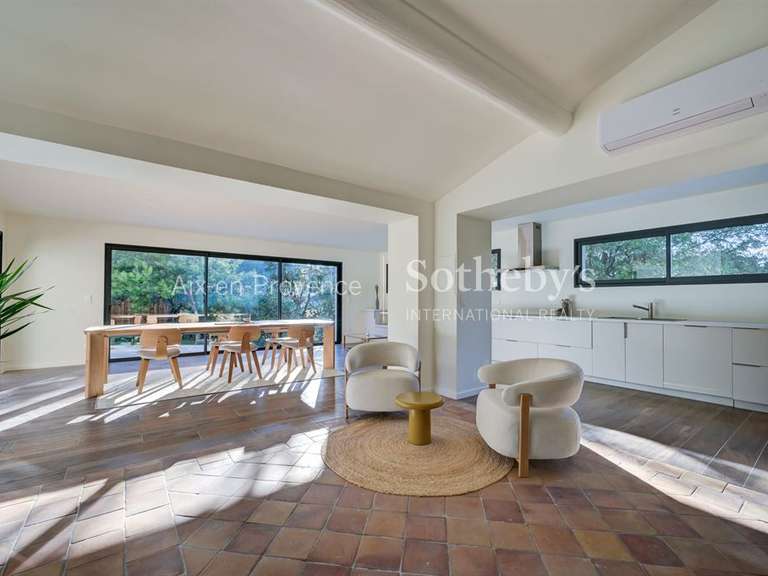 Maison Aix-en-Provence - 4 chambres - 180m²