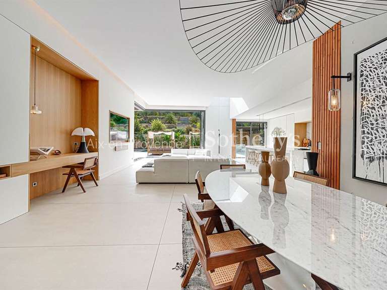 House Aix-en-Provence - 5 bedrooms - 350m²