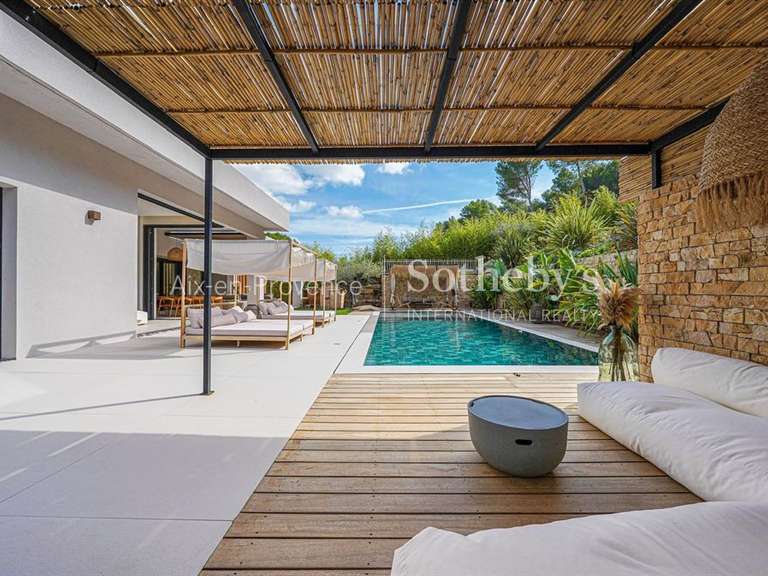 House Aix-en-Provence - 5 bedrooms - 350m²