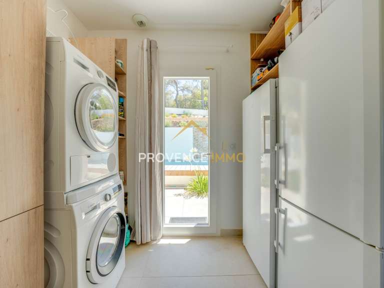 Maison Aix-en-Provence - 3 chambres - 233m²