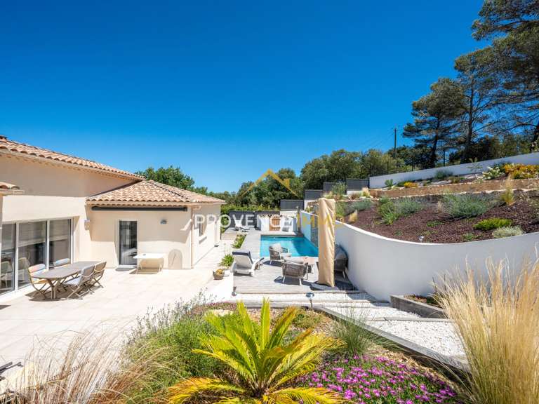 Maison Aix-en-Provence - 3 chambres - 233m²