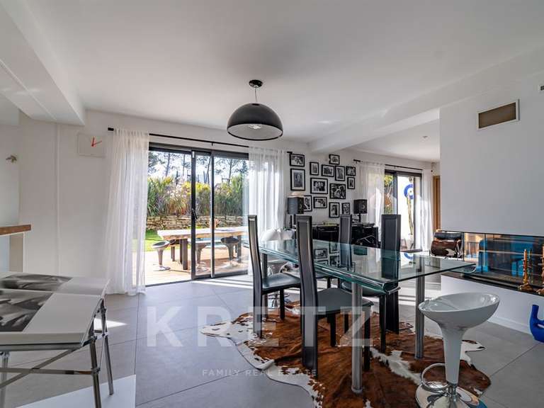 Maison Aix-en-Provence - 4 chambres - 207m²