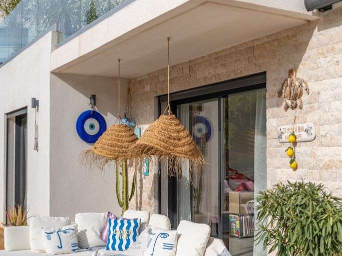 Maison Aix-en-Provence - 4 chambres - 207m²