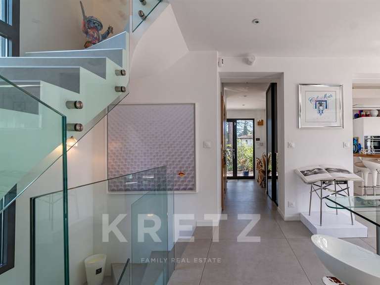 Maison Aix-en-Provence - 4 chambres - 207m²