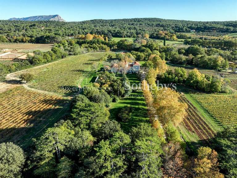 Maison Aix-en-Provence - 7 chambres - 773m²