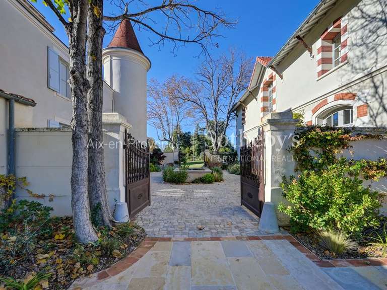 Maison Aix-en-Provence - 7 chambres - 773m²