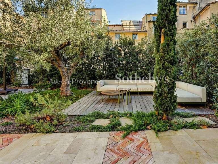 House Aix-en-Provence - 280m²