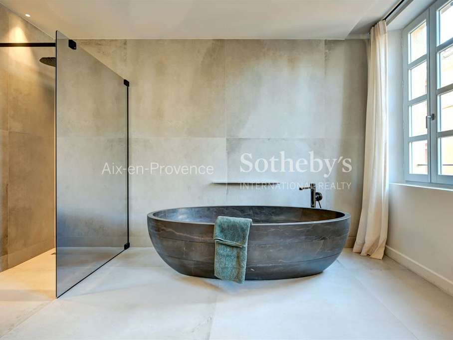 House Aix-en-Provence