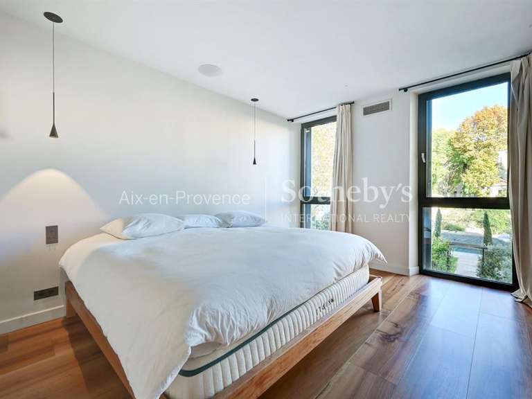 House Aix-en-Provence - 280m²