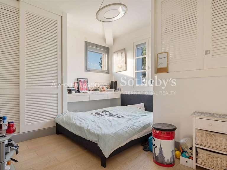 House Aix-en-Provence - 4 bedrooms - 210m²