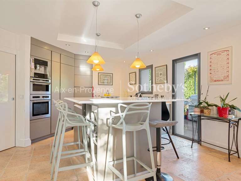 House Aix-en-Provence - 4 bedrooms - 210m²