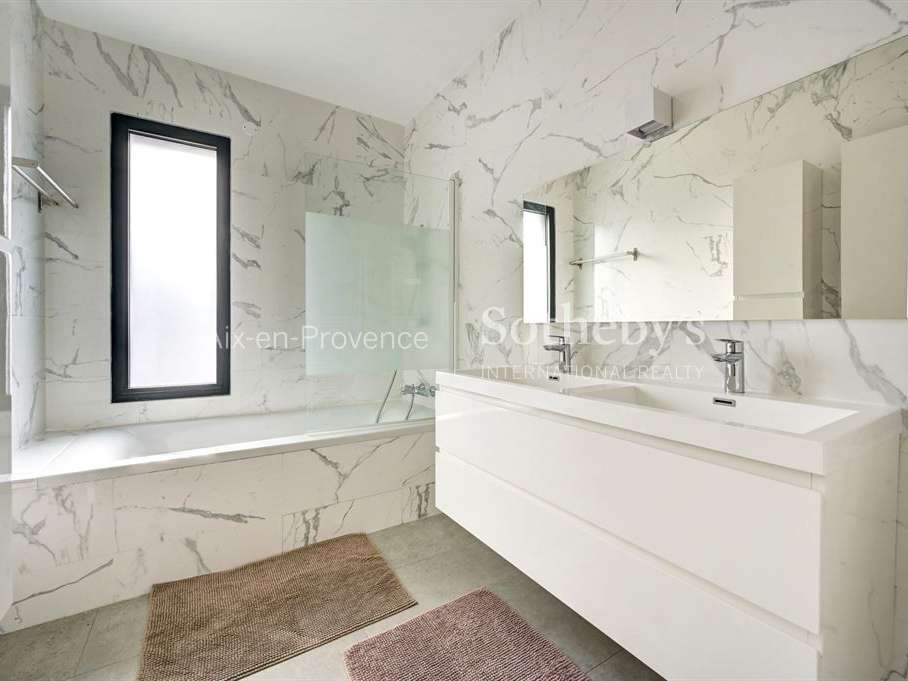 House Aix-en-Provence