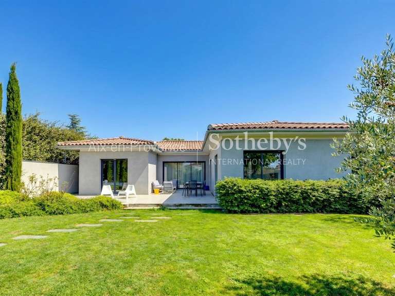 House Aix-en-Provence - 4 bedrooms - 160m²